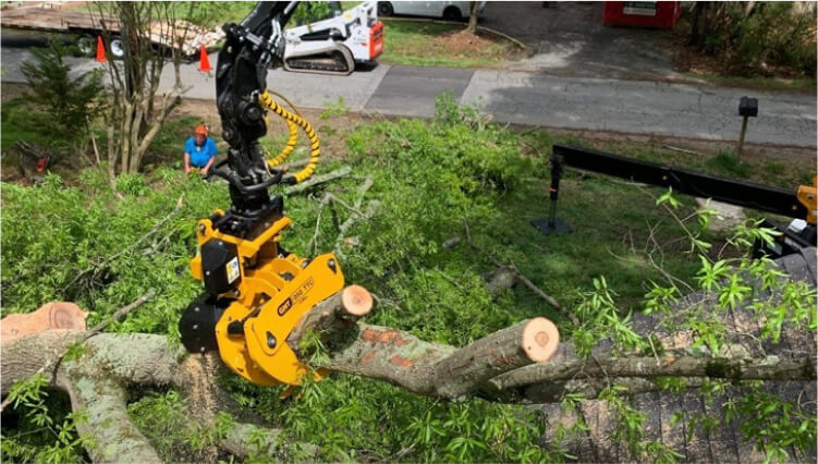 Grapple saw truck services