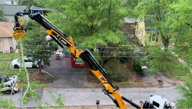 service-area-grapple-saw-truck-services